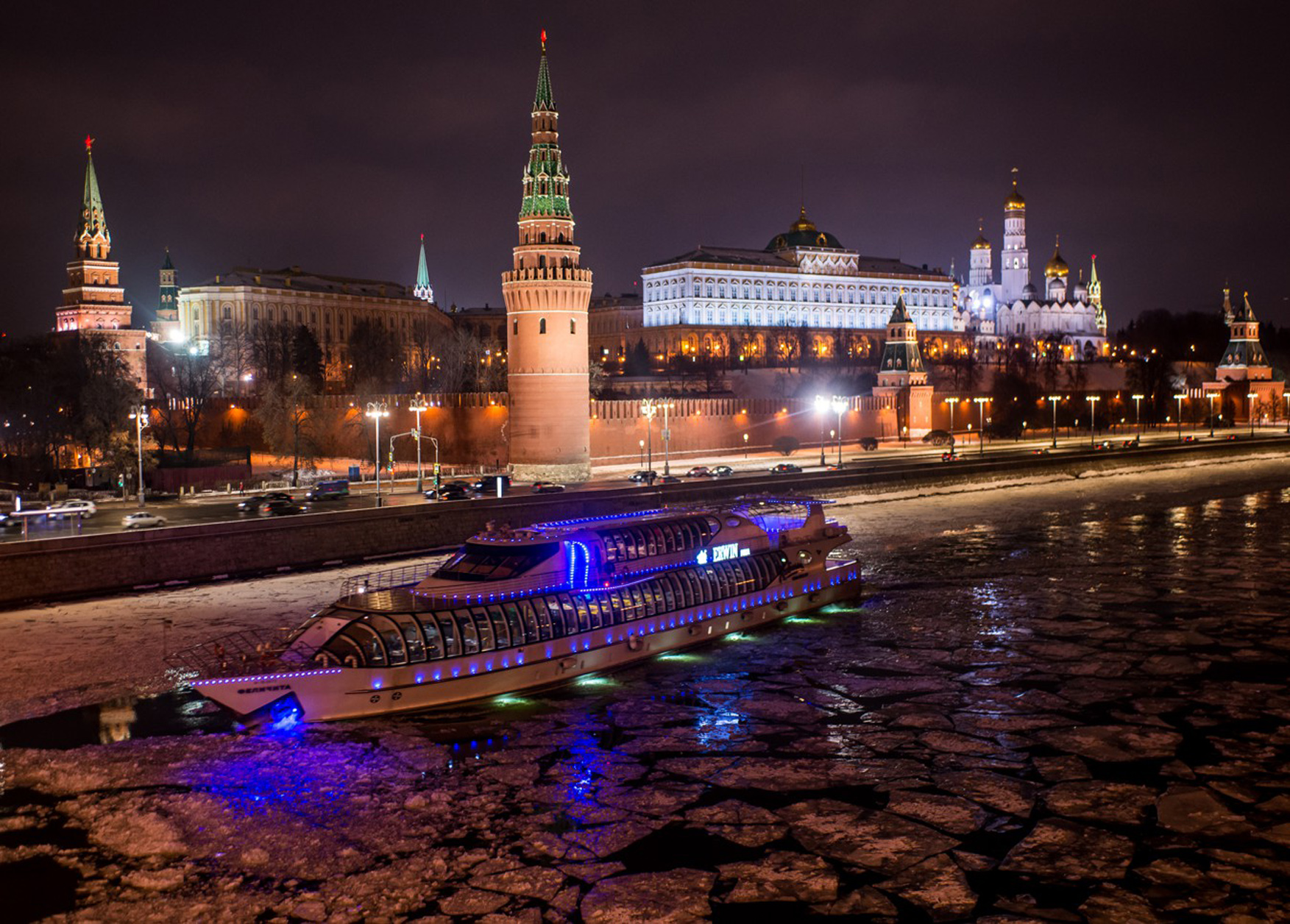 Погулять в москве красивые места вечером